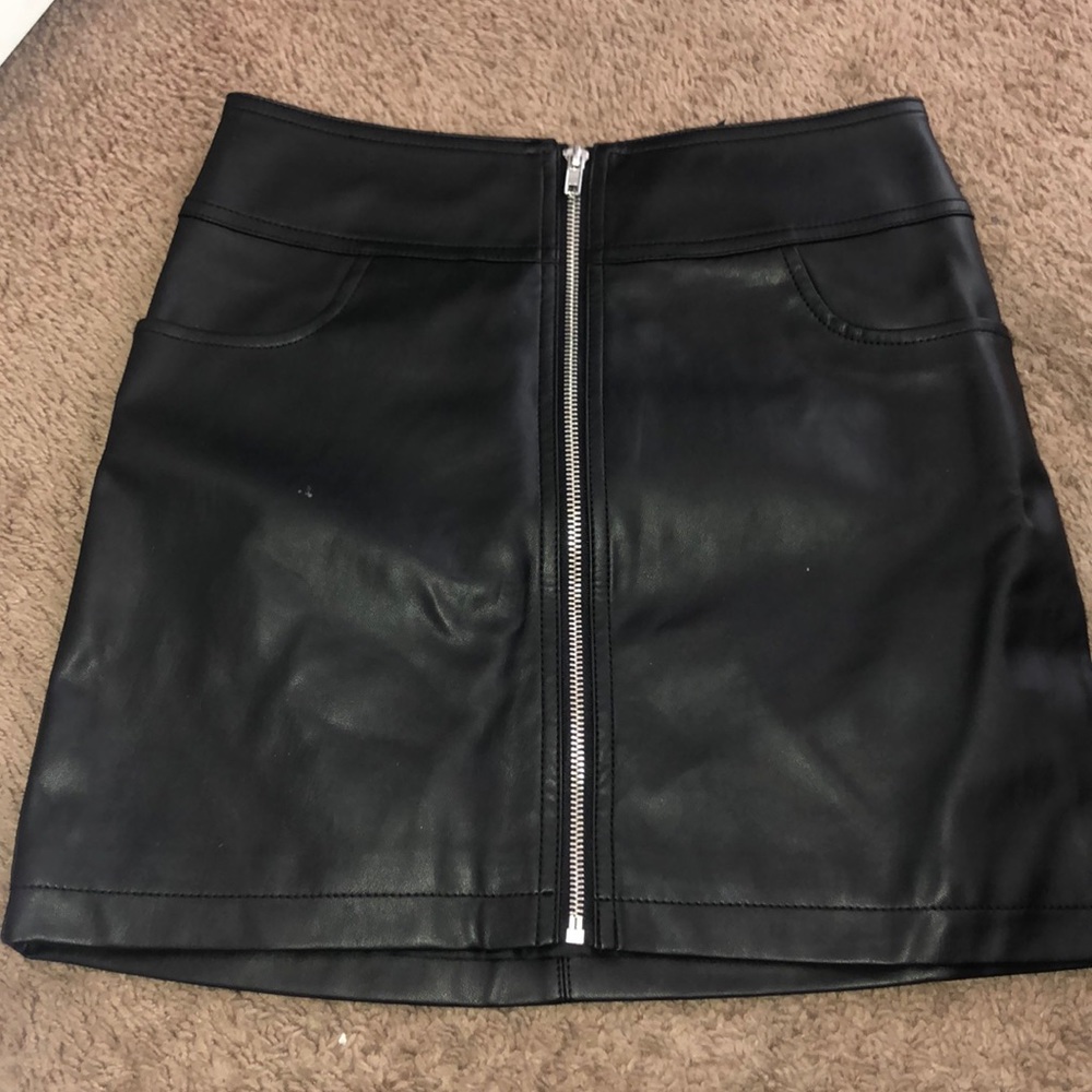 Mini leather skirt